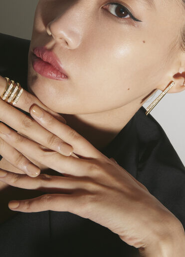 INSIDE/OUT Flip 鑽石耳環, 18K 白金 INSIDE/OUT Flip 鑽石耳環, 18K 白金, large