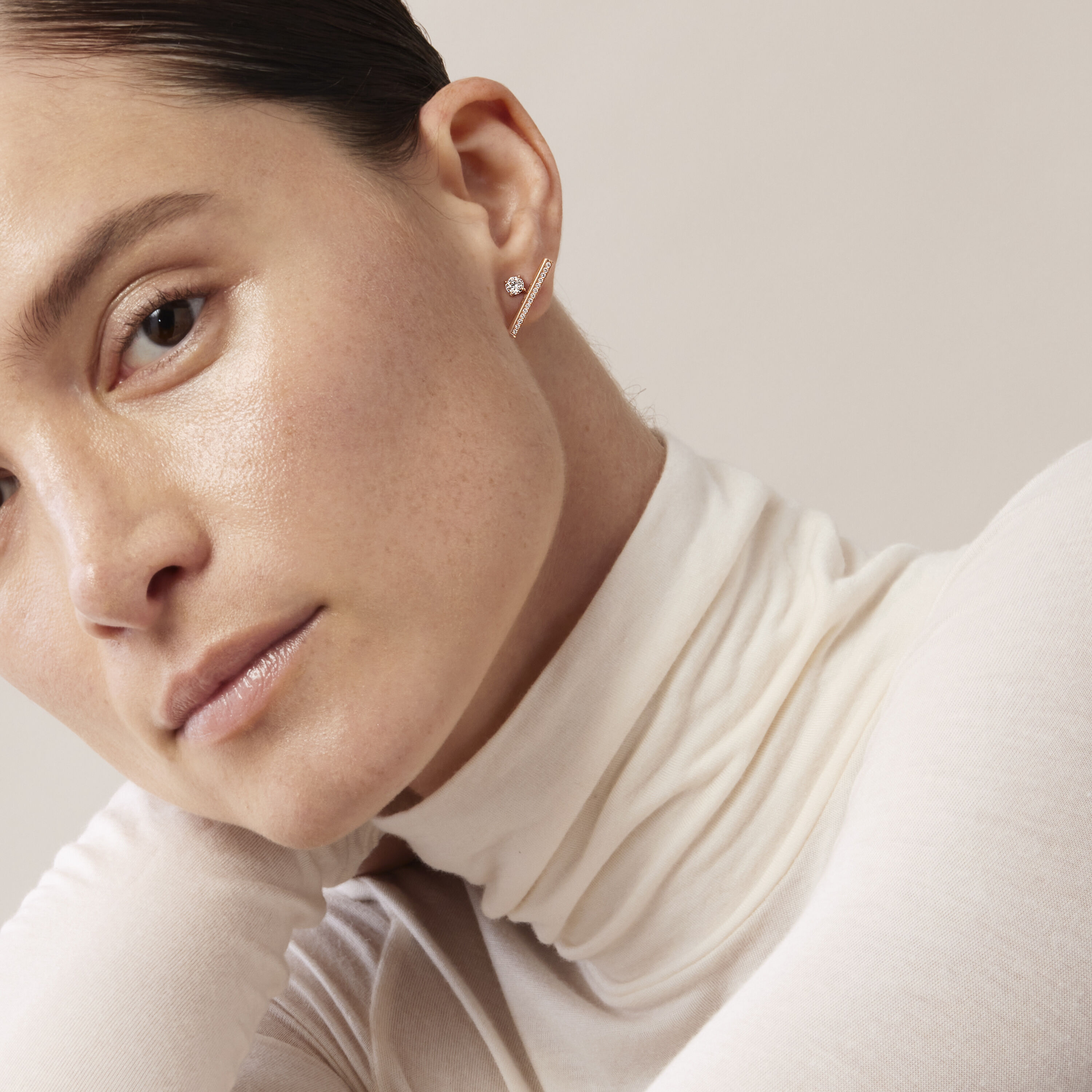 Barre Floating 密鑲鑽石耳環, 18K 玫瑰金, large