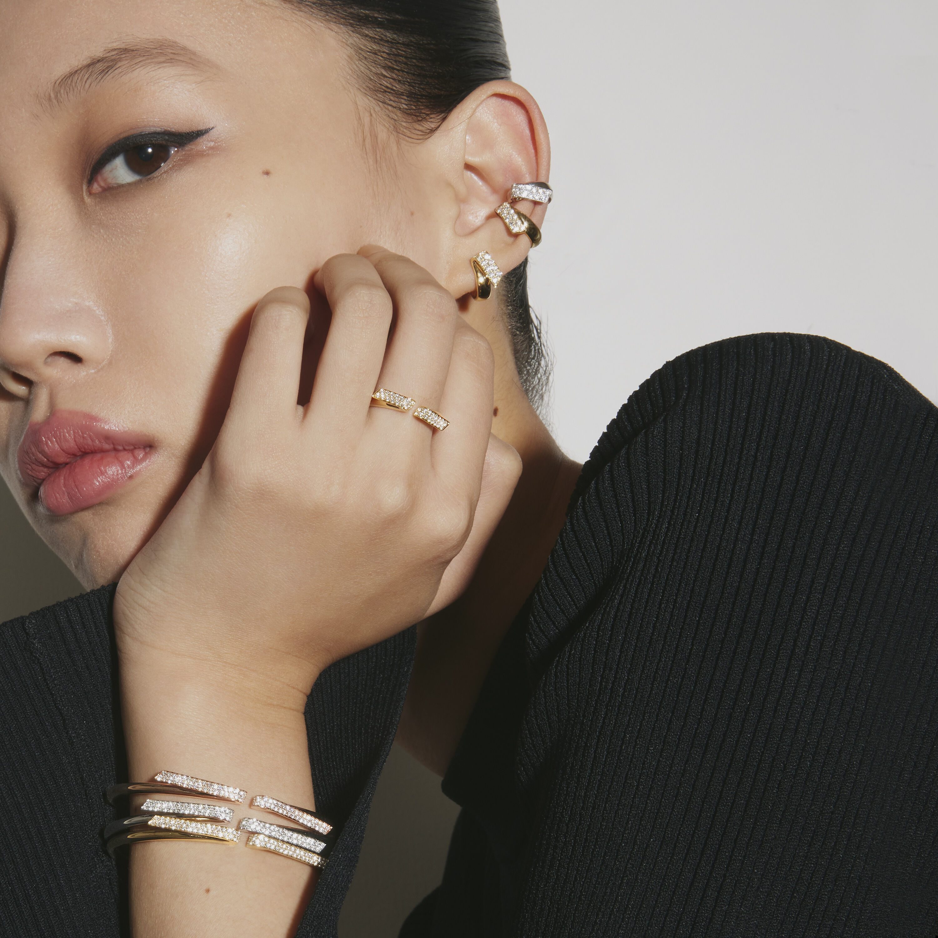 INSIDE/OUT Flexi 鑽石手鐲, 18K 黄金, large