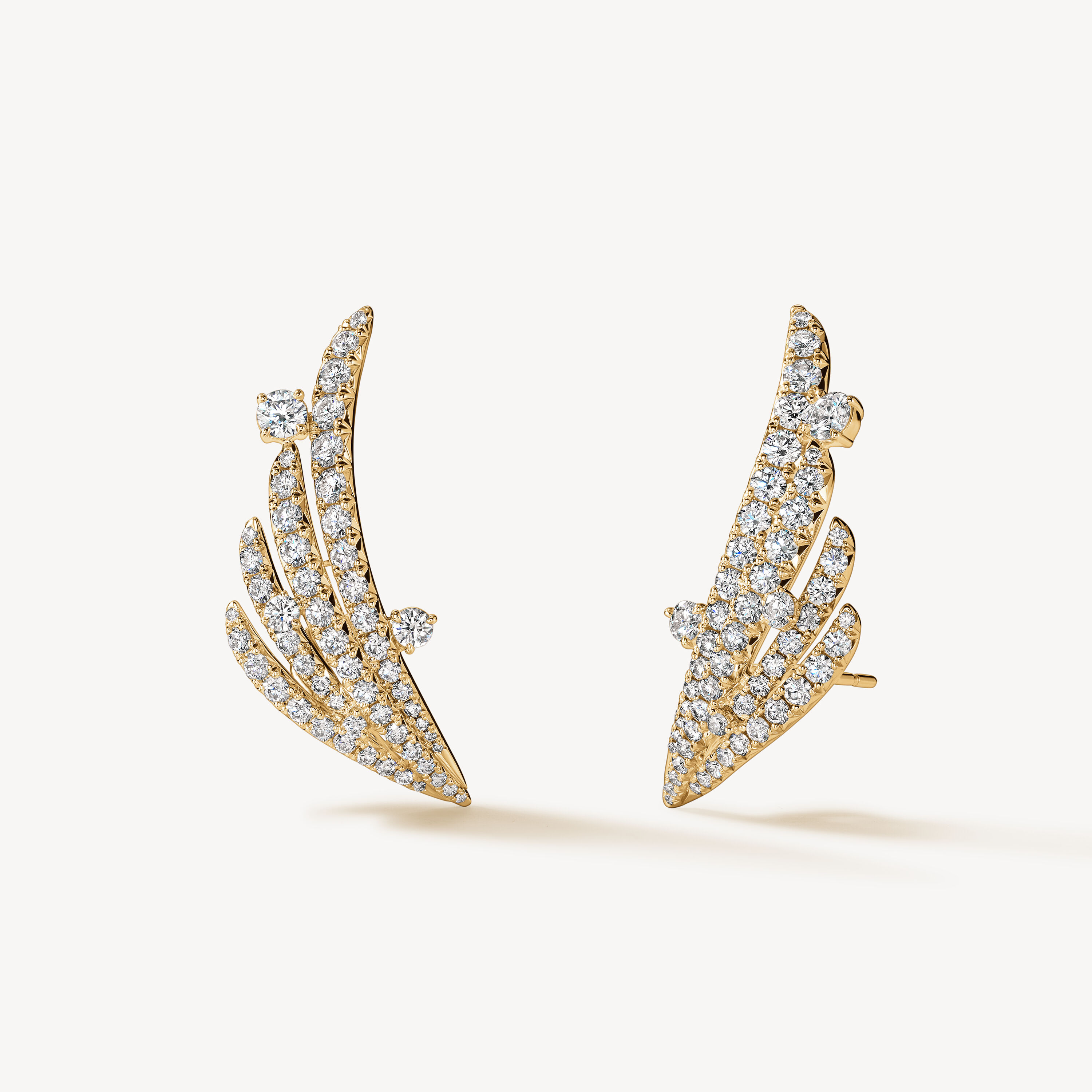 VELA 法式鑲嵌鑽石耳環, 18K 黄金, large